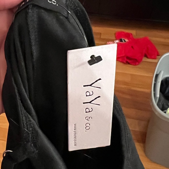 NWT BLACK DRESS - Picture 3 of 3